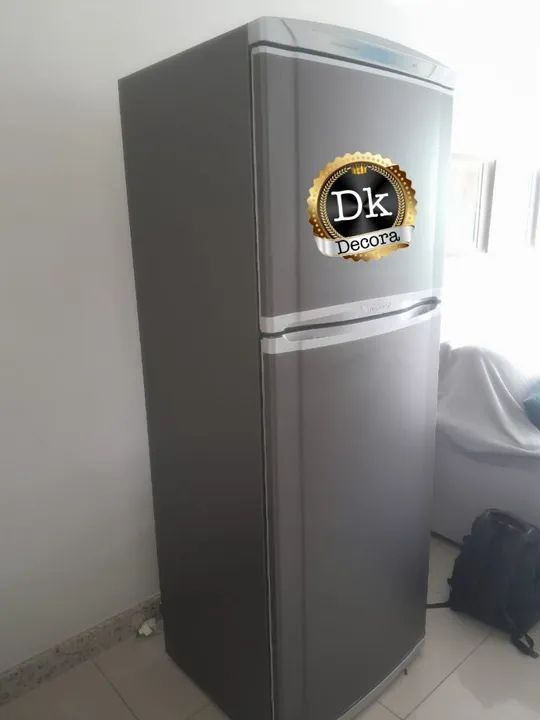 Plotagem Geladeira  - Foto 2