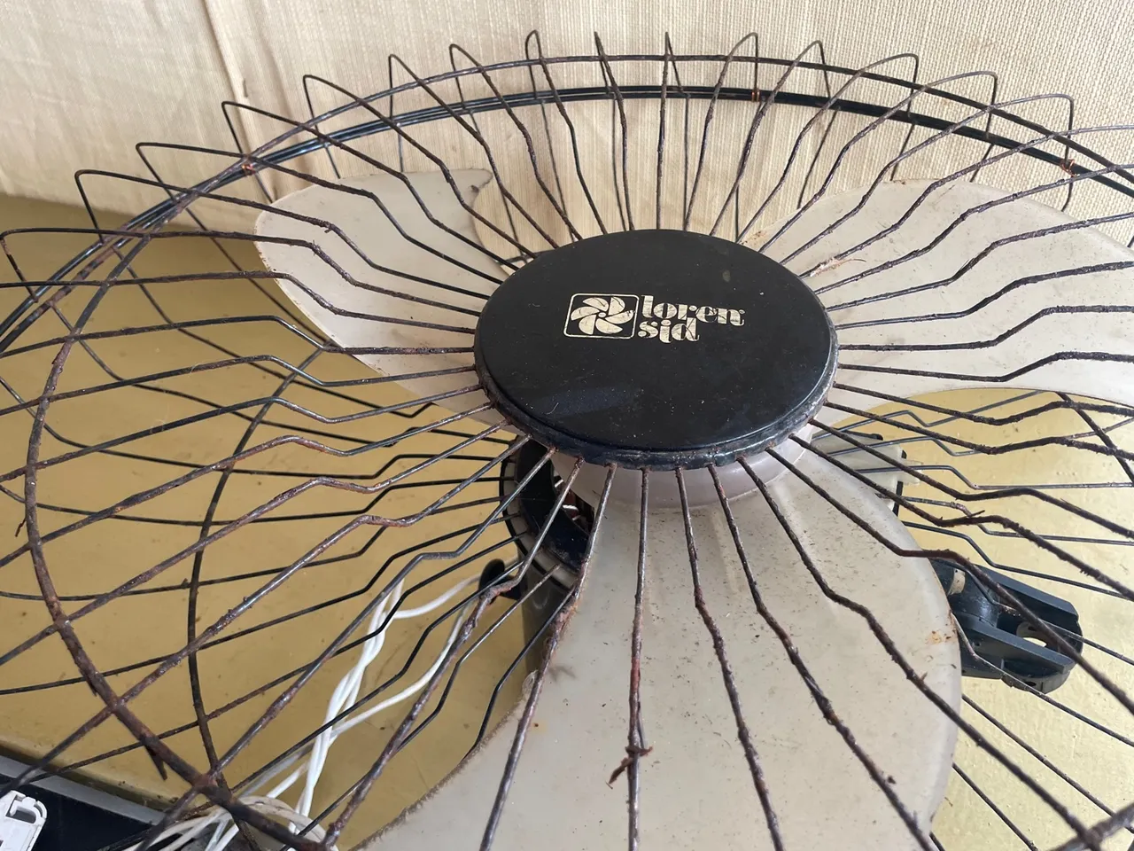 Ventilador Loren Sid - Perfeito para o Verão!