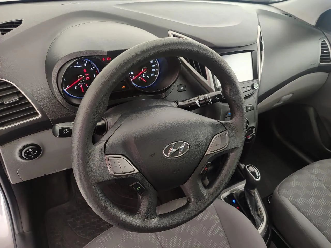 HB20S 1.6A COMF PRATA 2019/2019 - Foto 9