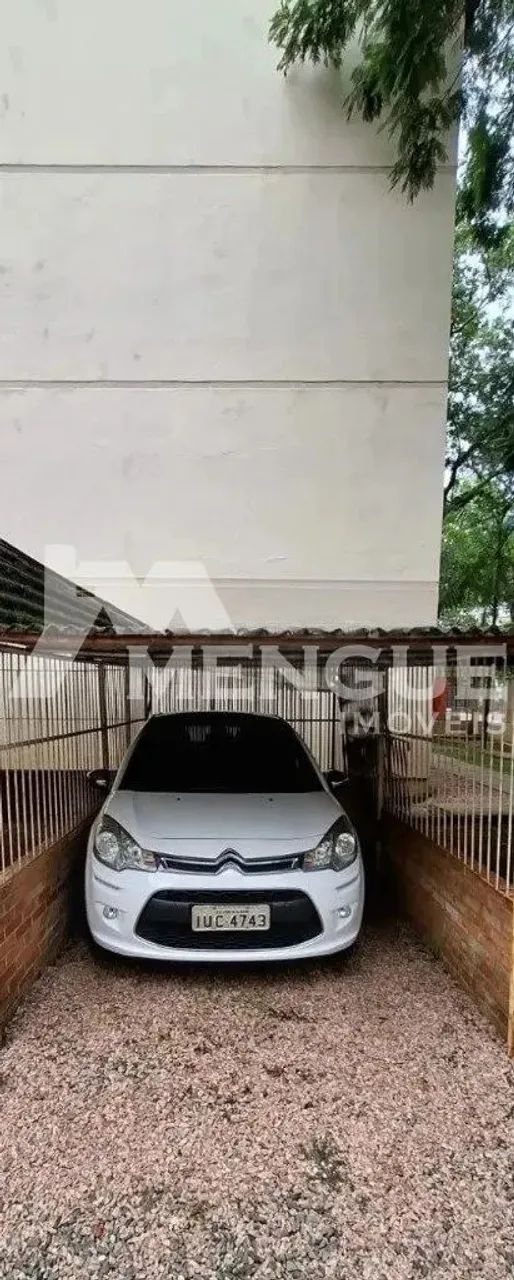 Apartamento com 2 dormitórios e 1 vaga à venda no bairro Humaitá, em Porto Alegre. - Foto 7
