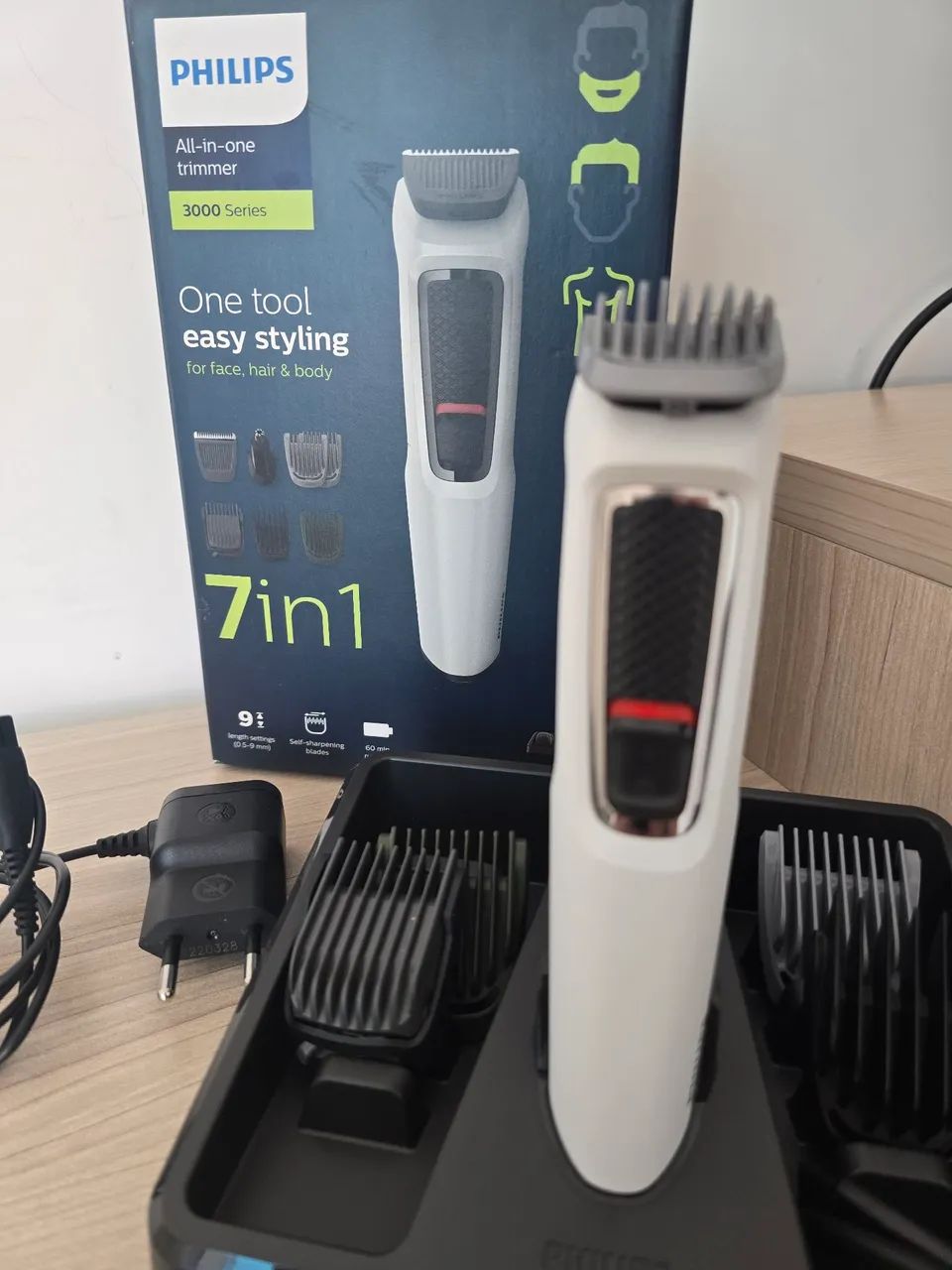 Aparador de Pelos 7 em 1 Philips MG3721/77 Series 3000 Bivolt - Máquina de barba - Foto 4