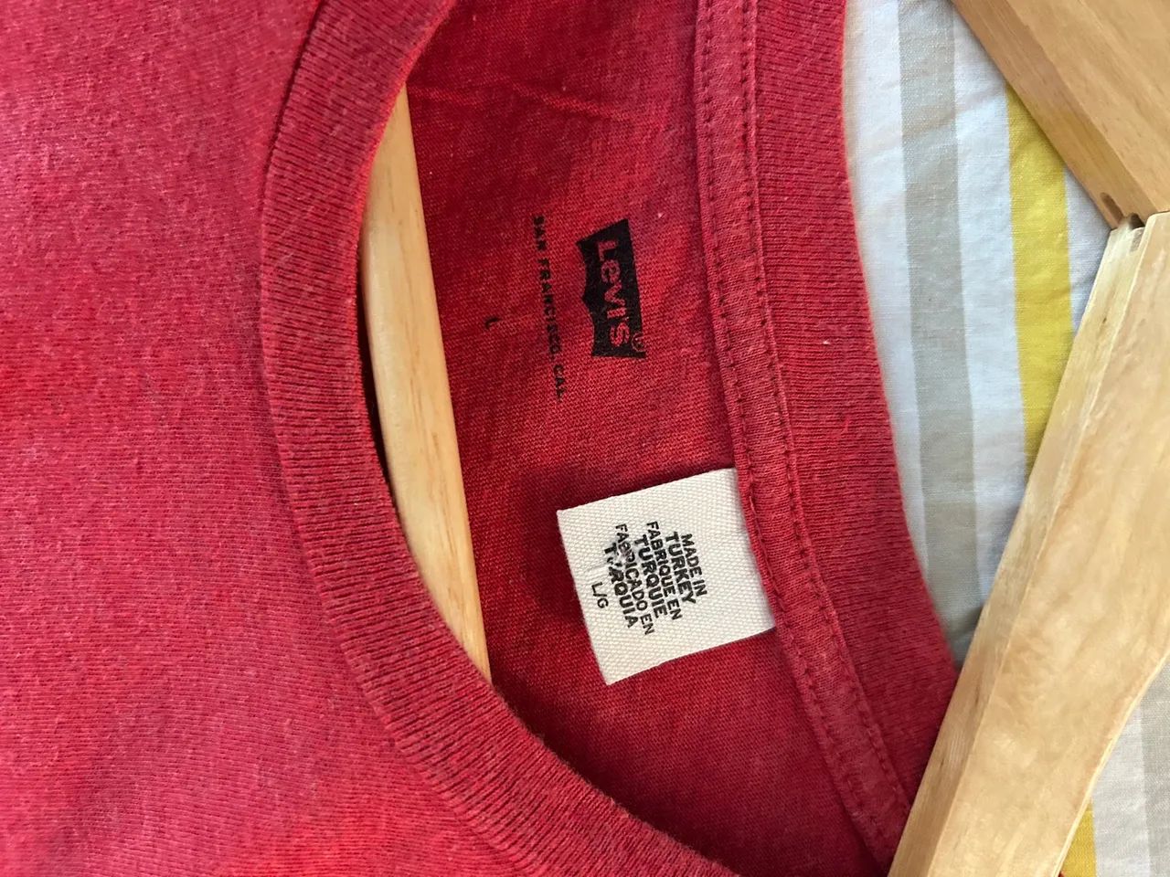 Camiseta Levis - Foto 2
