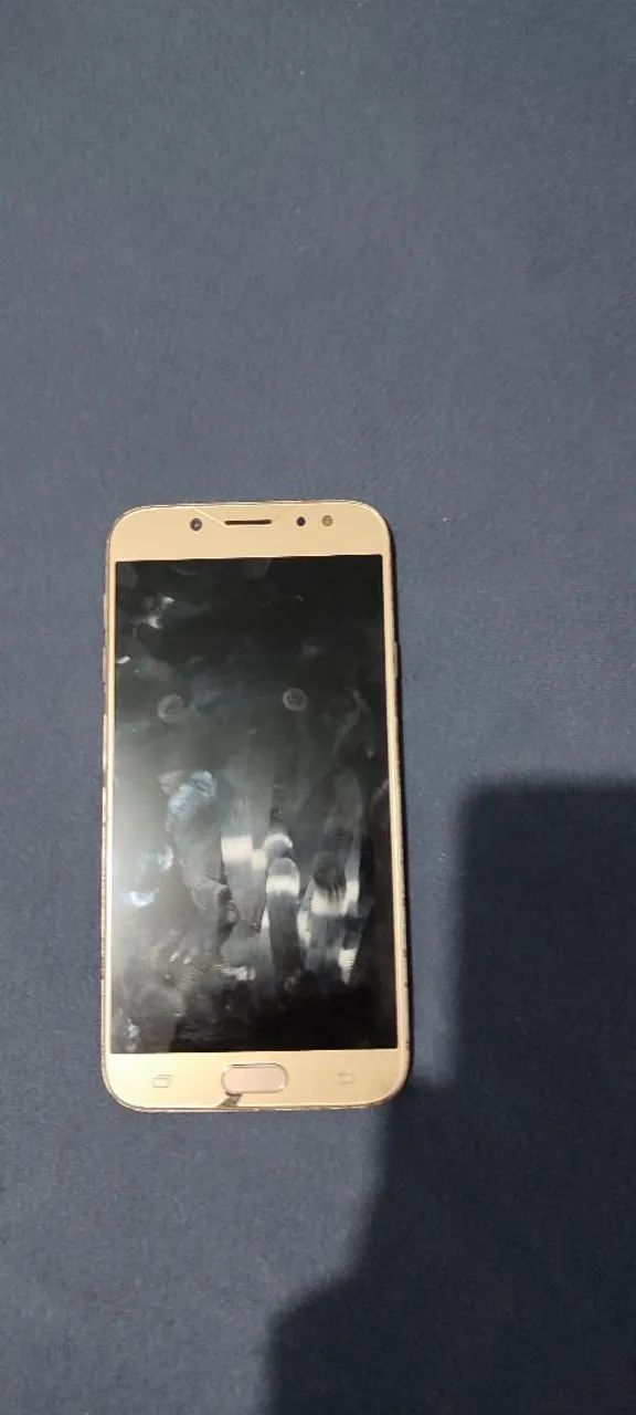 J7 pro 64 gb <br>Funcionando tudo. R$ 200 - Foto 3