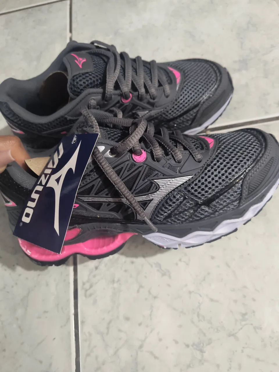 Tênis Mizuno Wave Feminino Cinza e Rosa