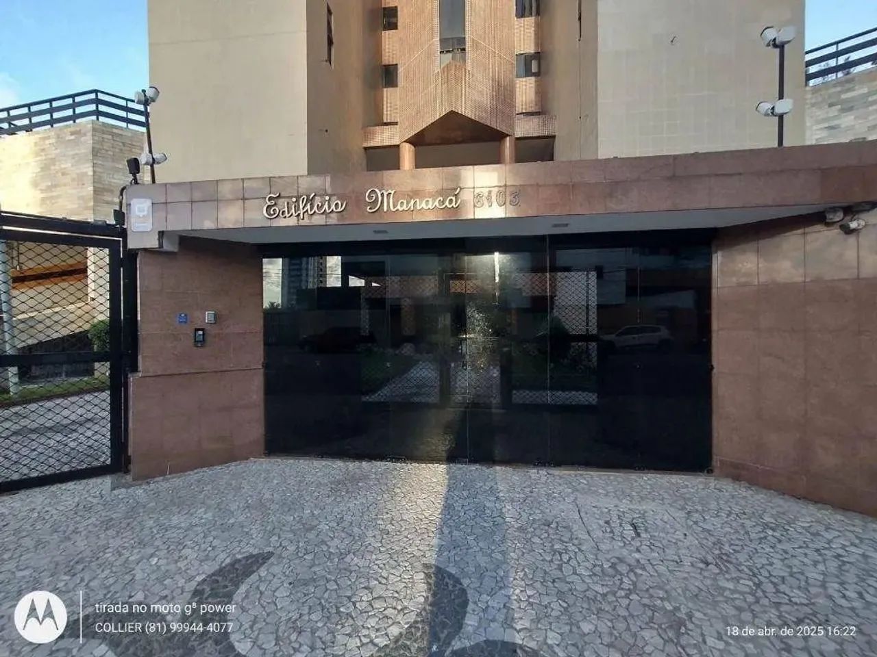 Apartamento de 192m² para alugar ou vender, com 4 quartos (3 suítes), localizado em Candei