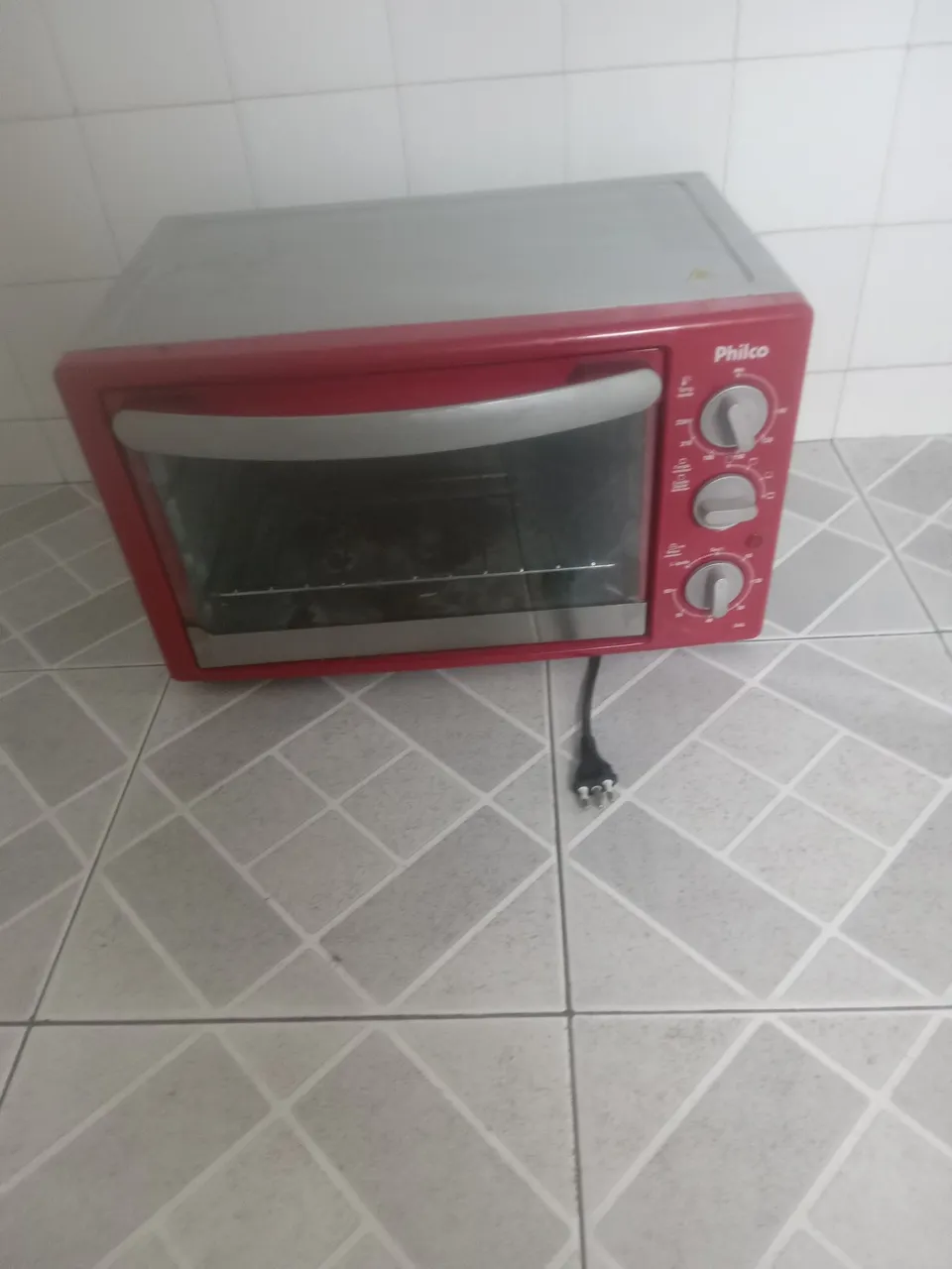 Forno Elétrico Philco Vermelho Compacto e Eficiente