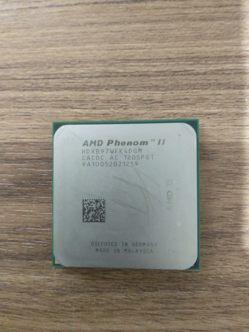 Processador AMD Phenom II HDXB97WFK4DGM