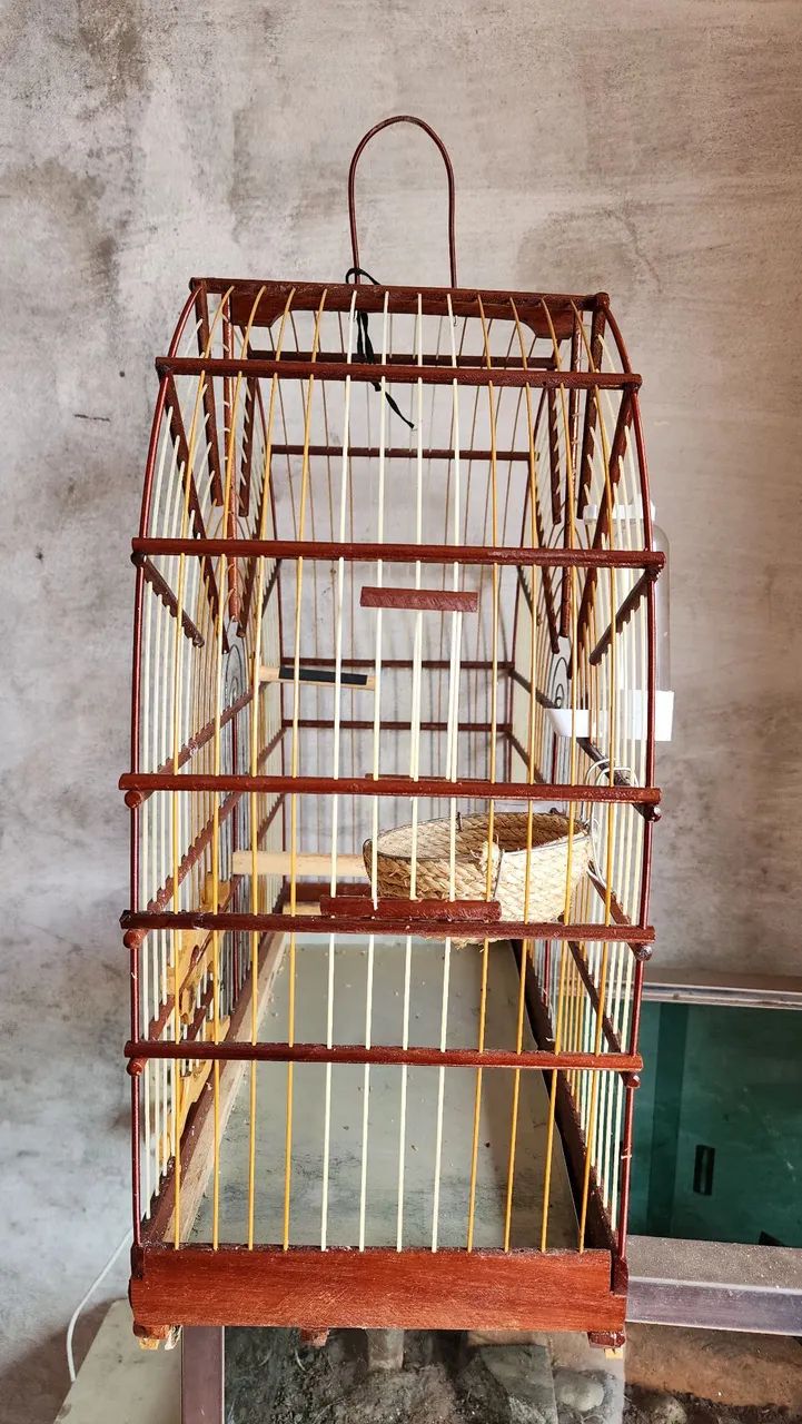 Gaiola de madeira para pássaros - Foto 3