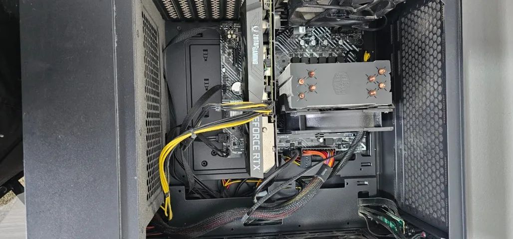 PC Gamer Intel Core i7 11ª Ger + RTX 3060 12GB - Máquina Top pouco usada