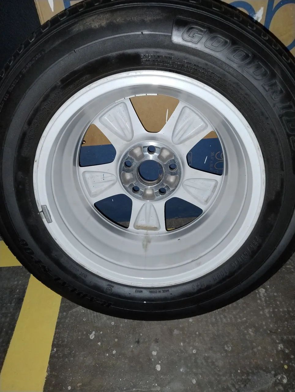 Roda com  Pneu 205/60/R16 para Toyota  - Foto 5