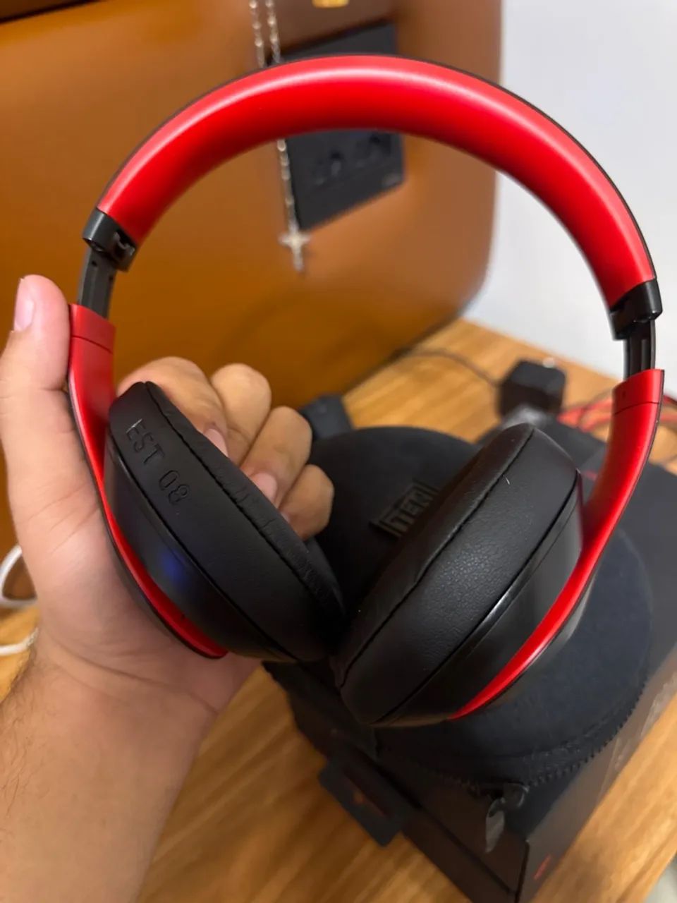 Fone de ouvido Beats Studio³ Wireless - Defiant black-red - Foto 3