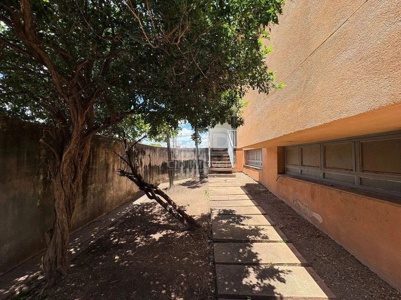 Sobrado comercial à venda no Bandeirantes - Foto 2