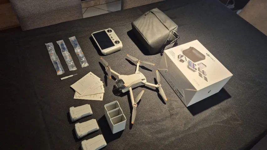 DRONE DJI MINI 3 - FLY MORE COMBO (só venda) - Foto 3