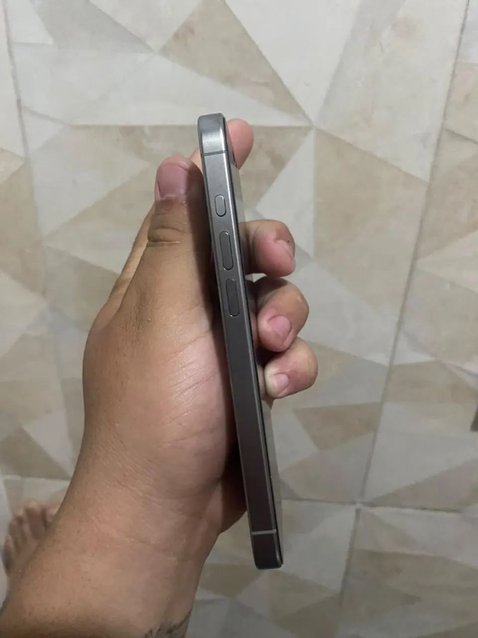 iPhone 15 pro - Foto 4