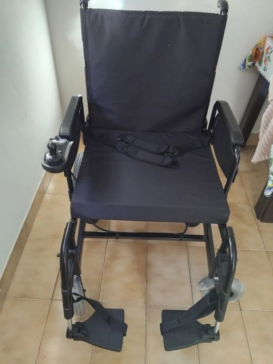 CADEIRA DE RODA MOTORIZADA ORTOBRAS