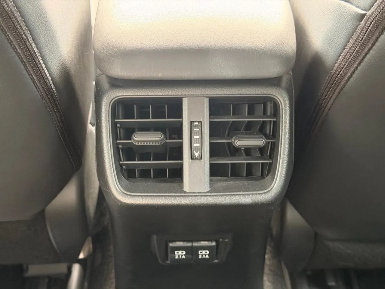 Lexus UX-250h Luxury 2.0 16V Aut.(hybrid), foto 18 de 20