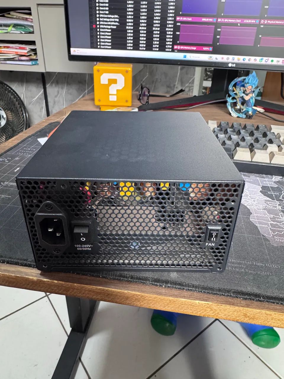 Fonte super flower 750w 80 plus