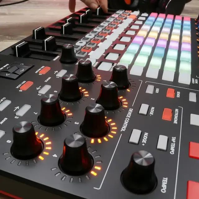 Akai APC 40 - Equipamento nunca usado - Foto 2
