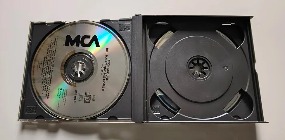 CD Bill Haley & The Comets - Rock Around The Clock - Disc 1 e 2 - MCA - Made in Germany - Foto 4