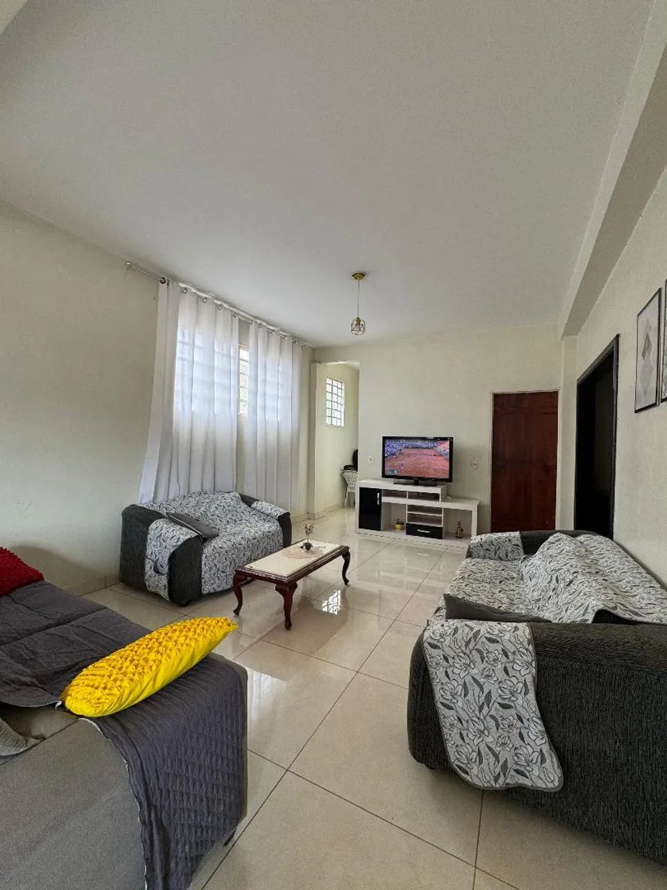 Vendo casa no 18 - Fercal  - Foto 2