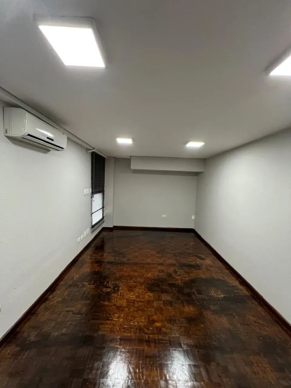 SALA COMERCIAL PARA ALUGAR NO CENTRO - Foto 4