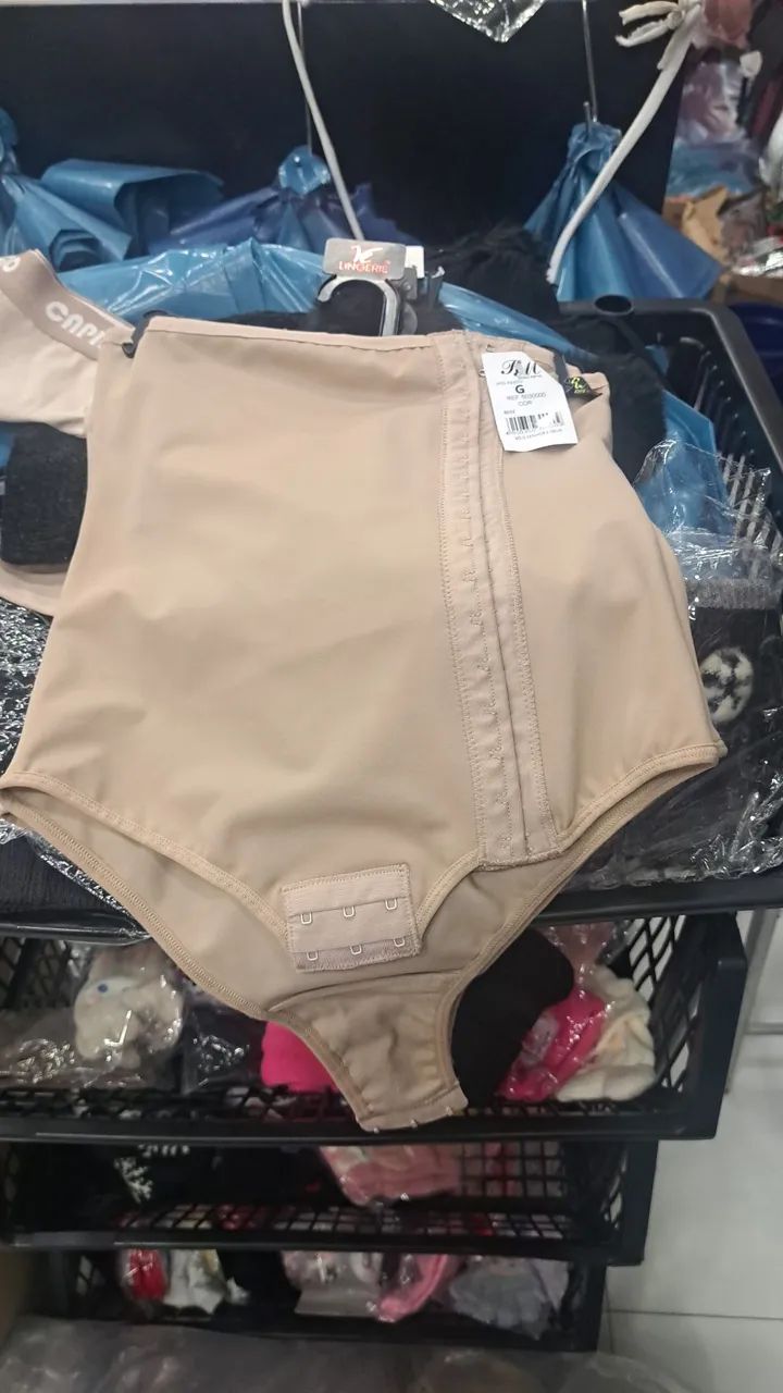 Pelúcias variadas média