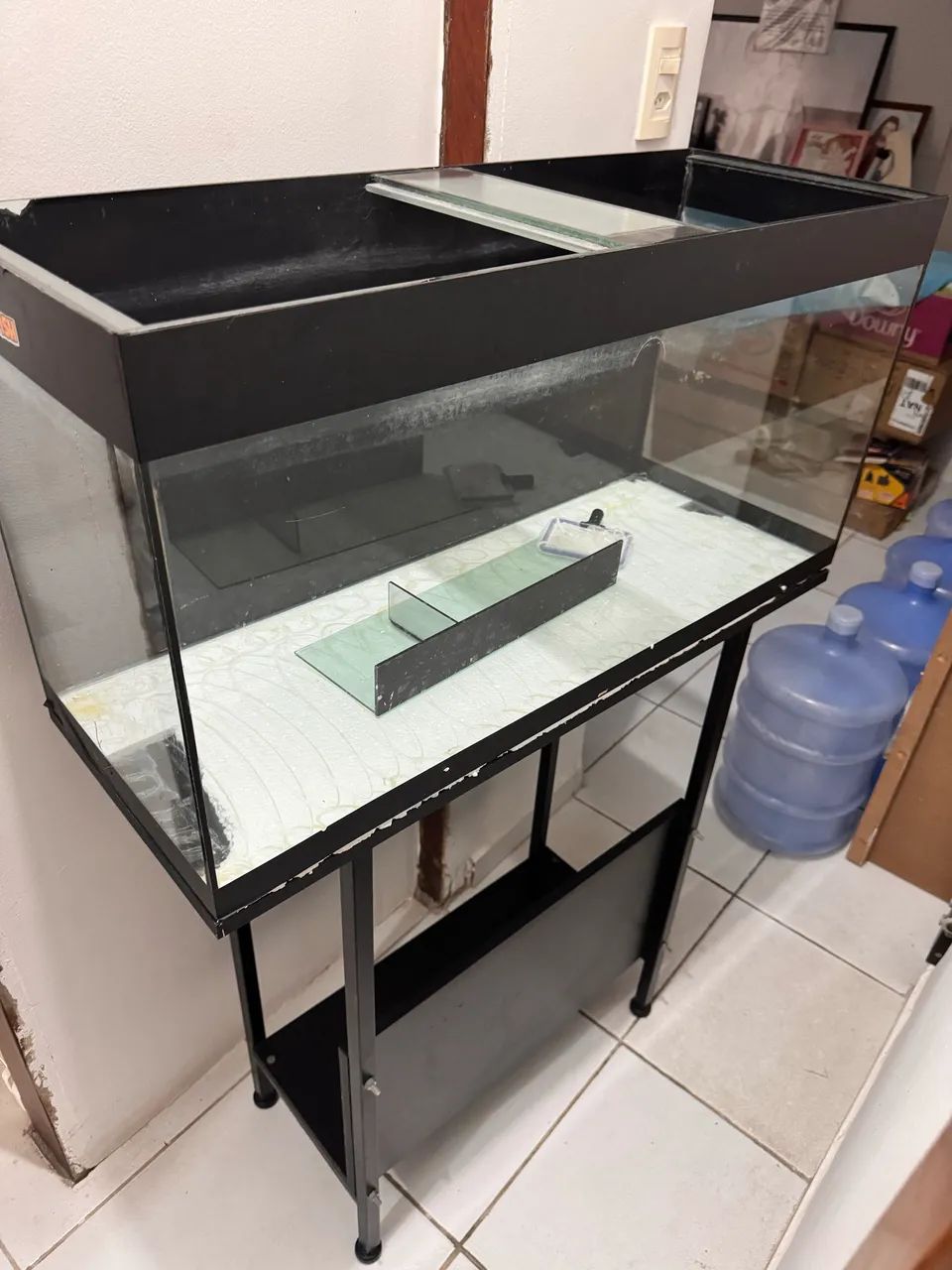 Aquário 96l com base