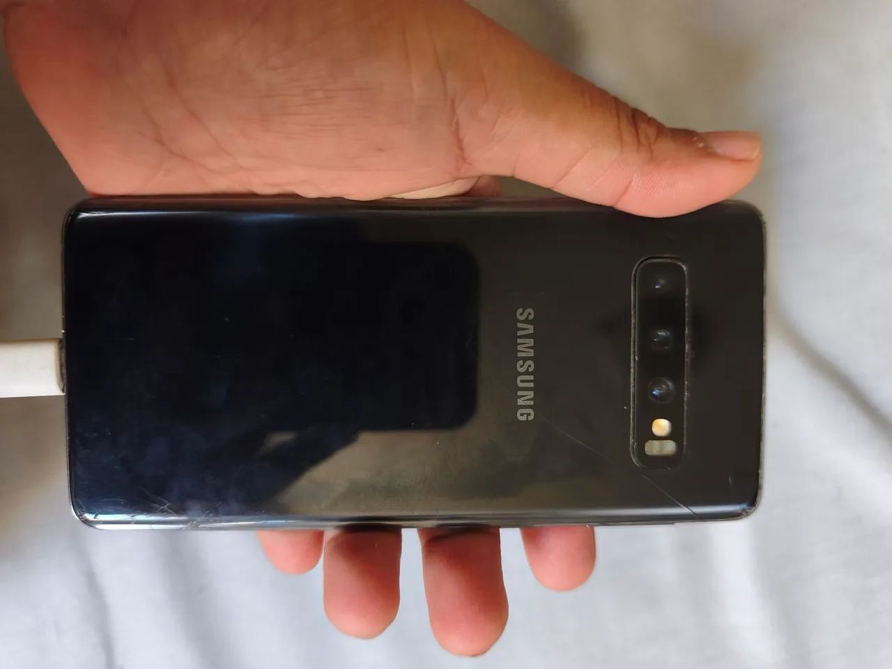 SAMSUNG GALAXY S10 - Foto 3