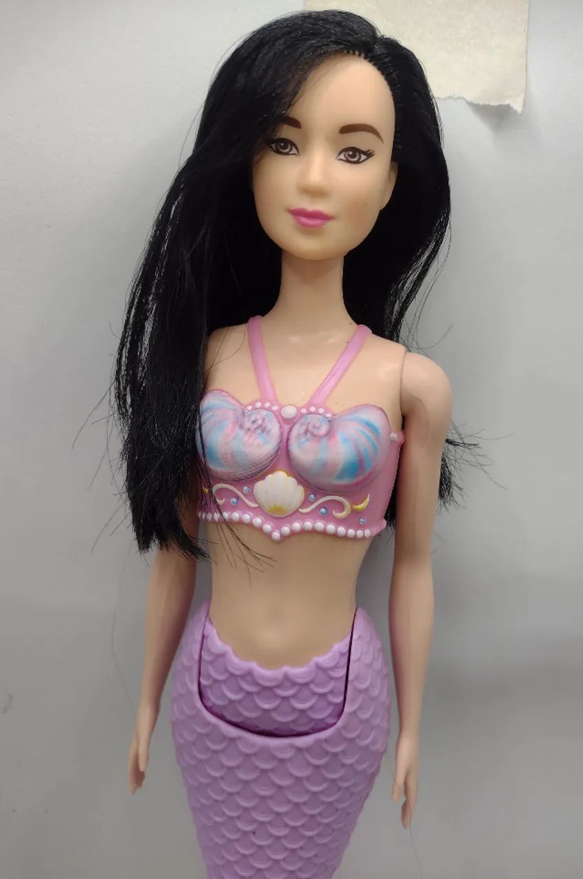 Barbie Sereia Asiática Japonesa