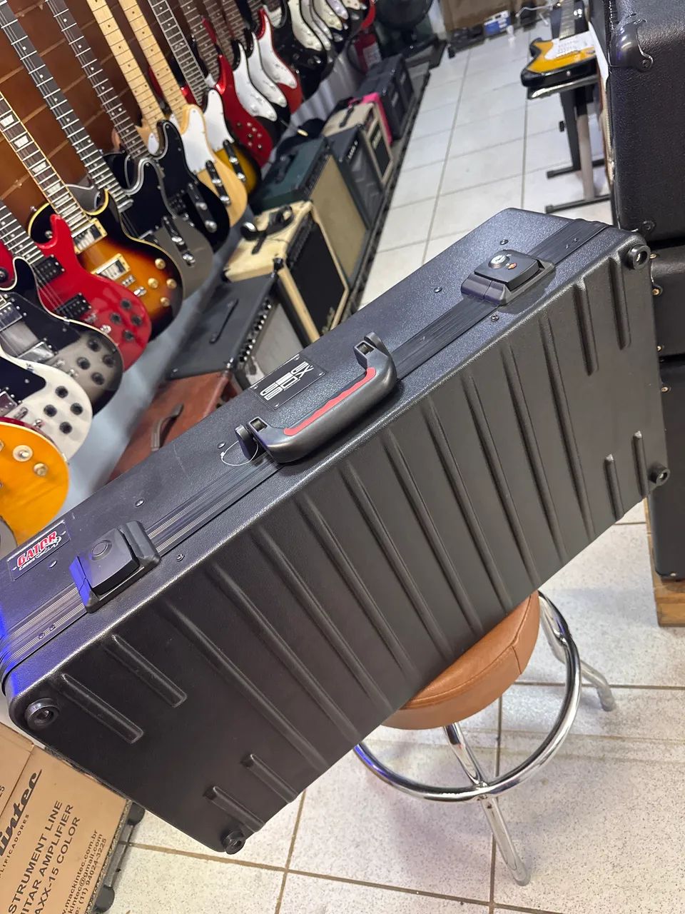 GIG BOX Gator PedalBoard e suporte