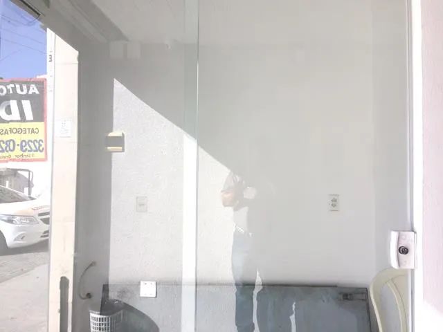 Sala Comercial  12 m² | Prédio com Grande Circulação Sala com 12 m², ideal para pequenos e - Foto 4