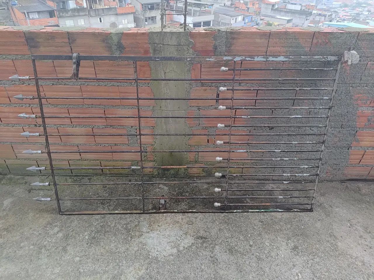 Portão de ferro 