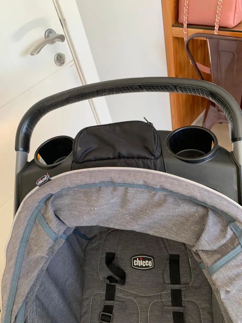 Carrinho de bebê Chicco Mini Bravo Plus - ótimo estado, plenamente funcional  - Foto 5