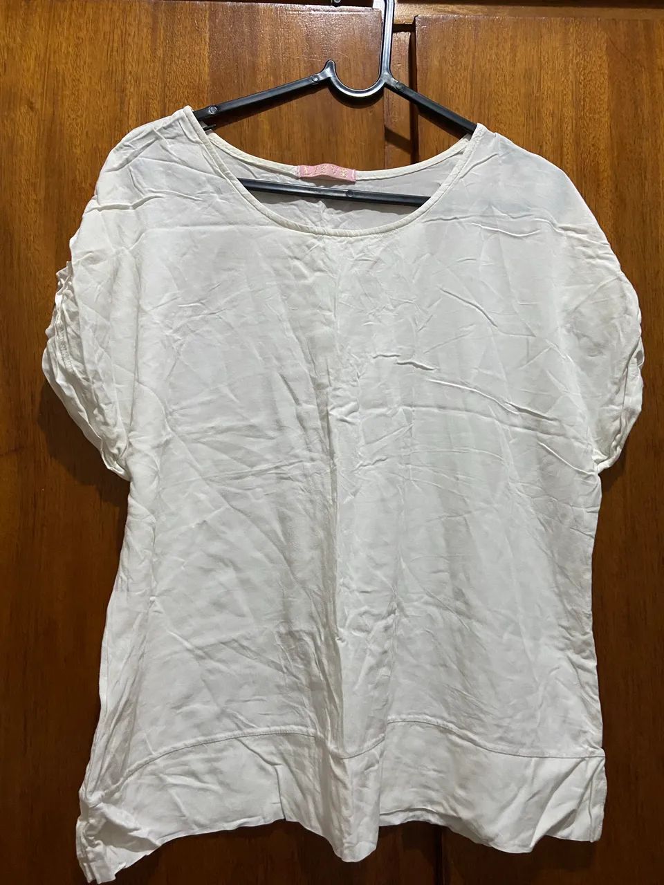 Lote de 5 blusas off white - Foto 5