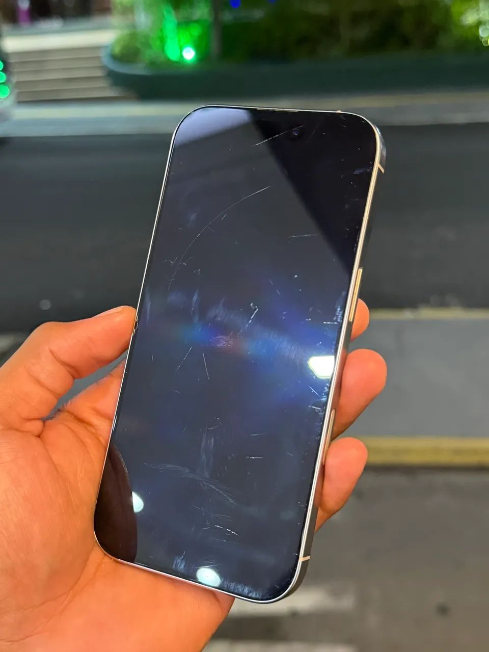 iPhone 16 pro - Foto 4