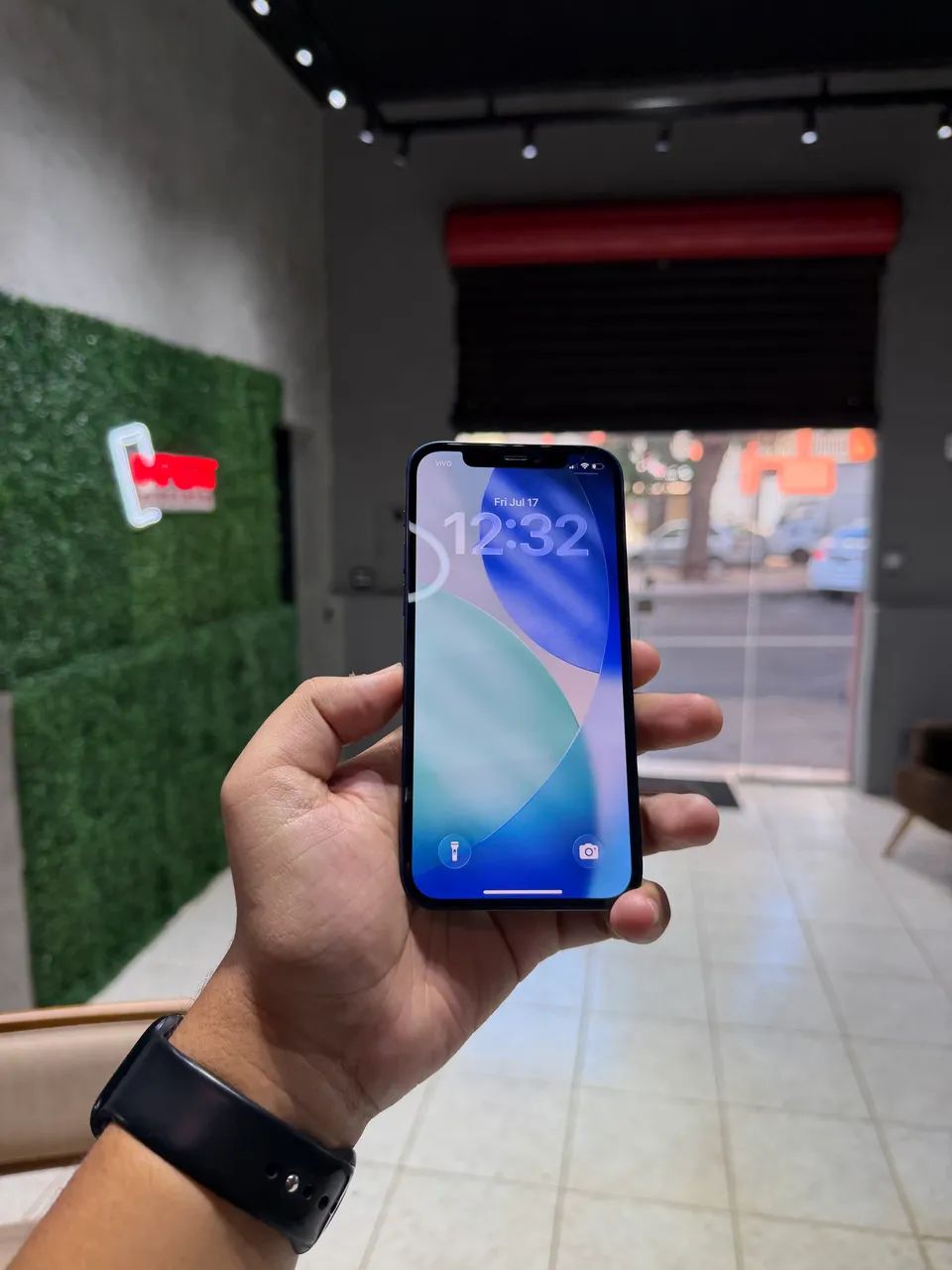 iPhone 12 256Gb Azul peça única  - Foto 4