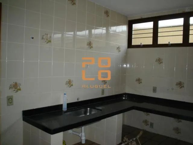 Sobrado com quatro quartos para alugar no Setor Serrinha, em Goiânia - GO. - Foto 5