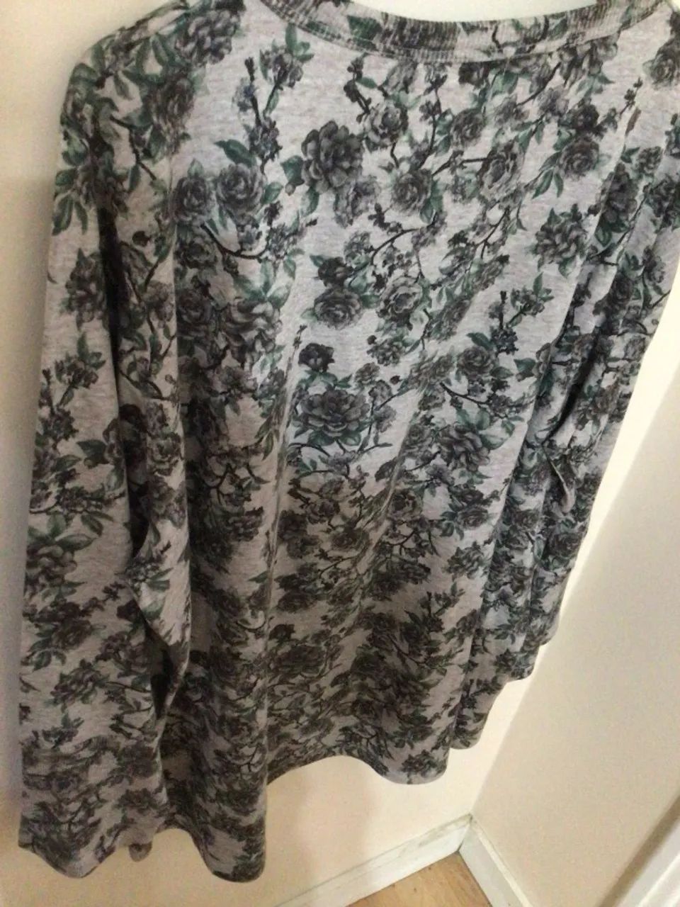 BLUSA MOLETINHO XGG FLORAL - Foto 4