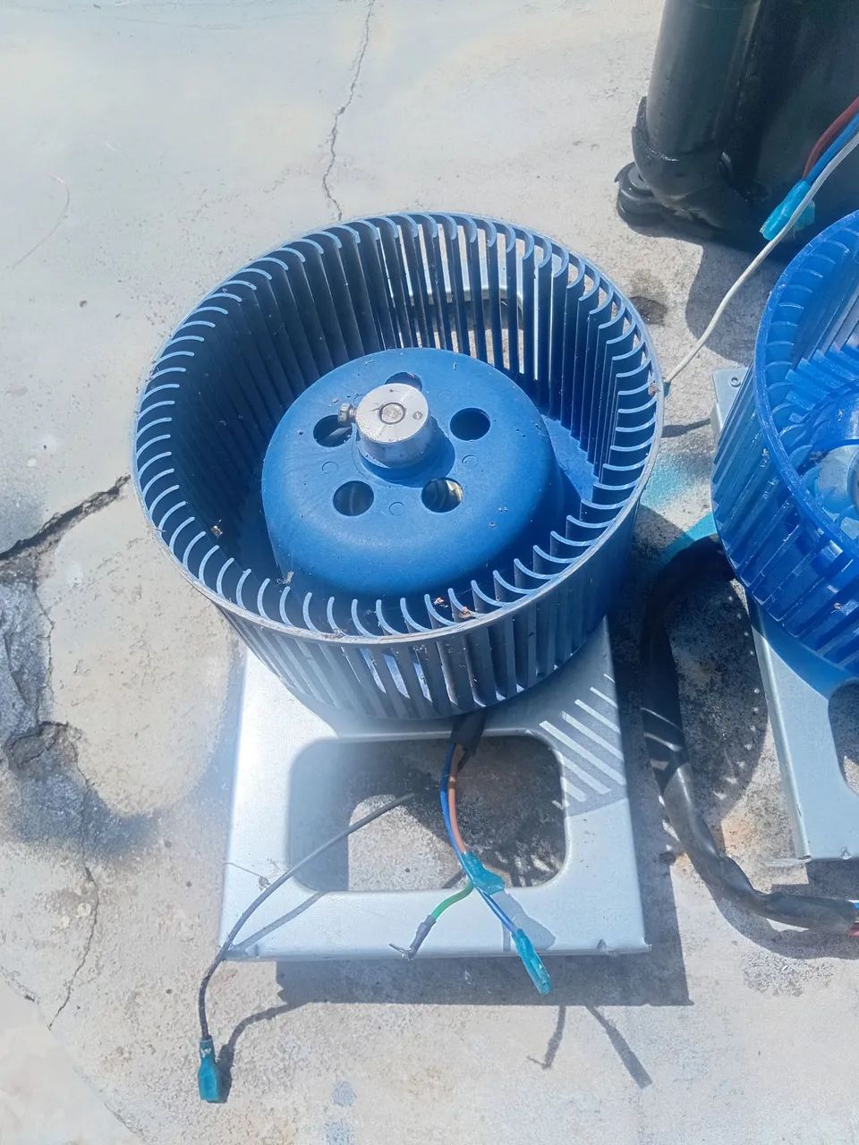 Compressor  ar condicionado  - Foto 3