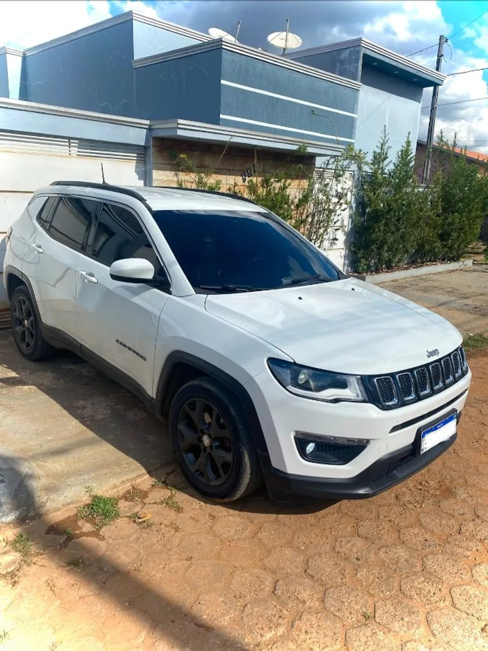 Jeep Compass COMPASS LONGITUDE 2.0 4x2 Flex 16V Aut. 2019