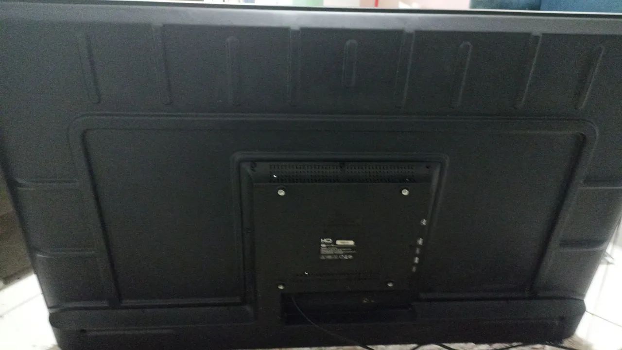 Vendo TV SMART 50 HQ - Foto 2