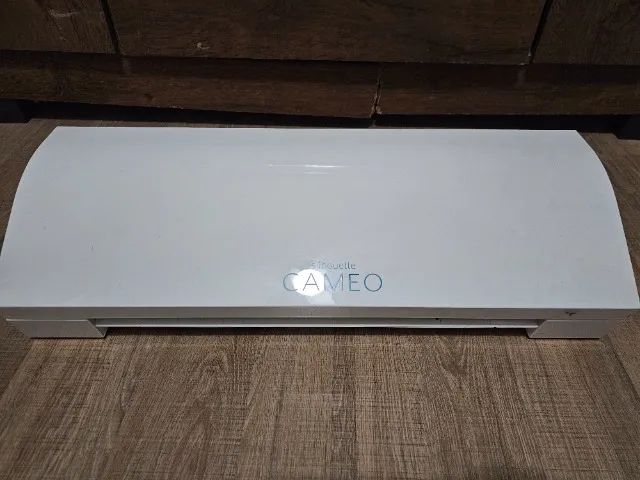 Silhouette Cameo 3