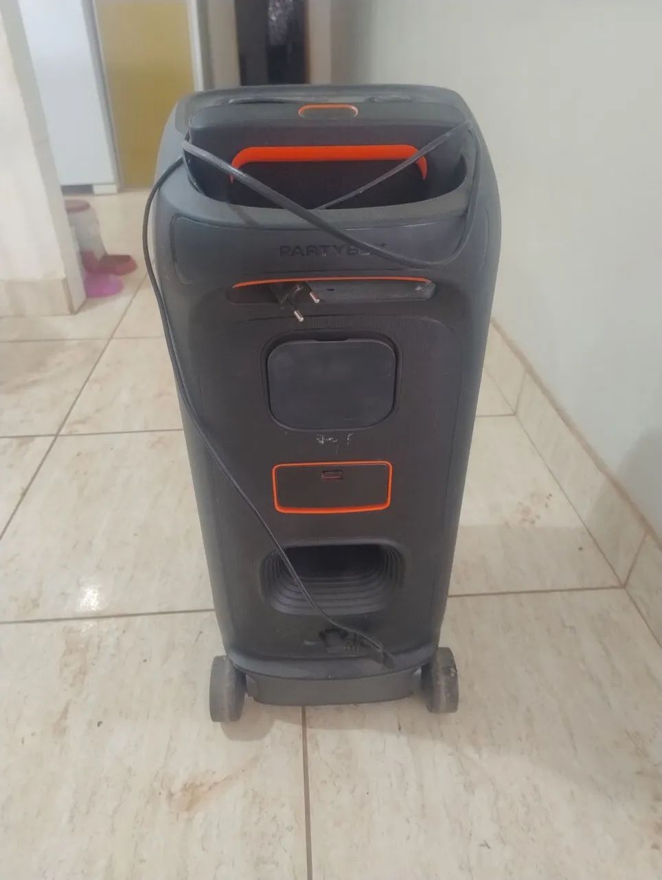 JBL 320 Partbox