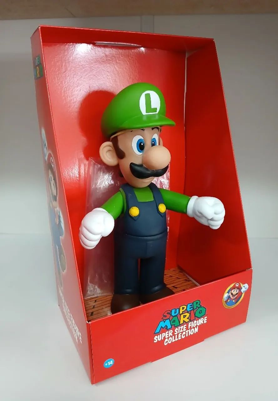 Boneco LUIGI novo na caixa. Aqui na LOJA FABGAMES 