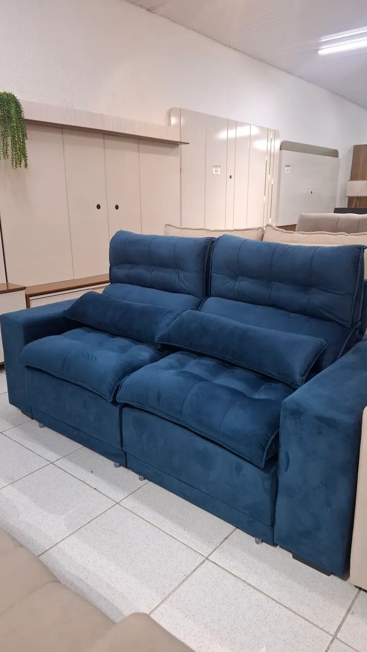 Sofa 2M retrátil e reclinável  em promoção ? 