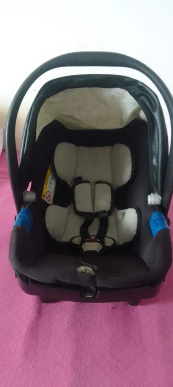 Excelente bebê conforto 