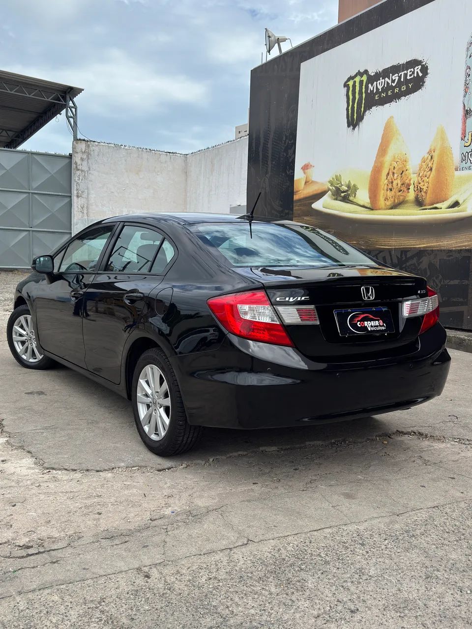 Honda Civic Sedan LXS 1.8/1.8 Flex 16V Aut. 4P 2014 - Foto 3