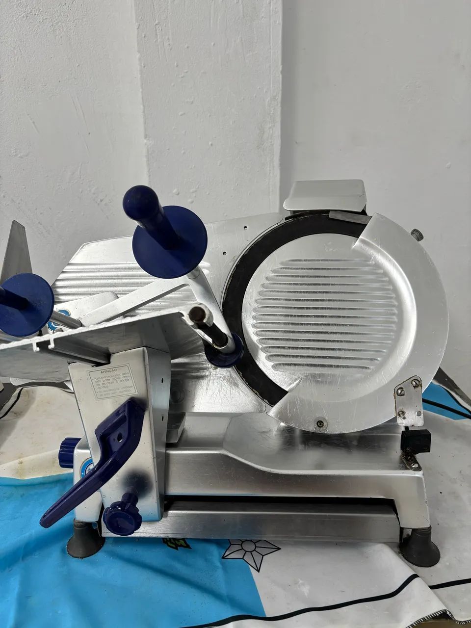 MÁQUINA DE CORTADOR DE FRIOS  - Foto 2