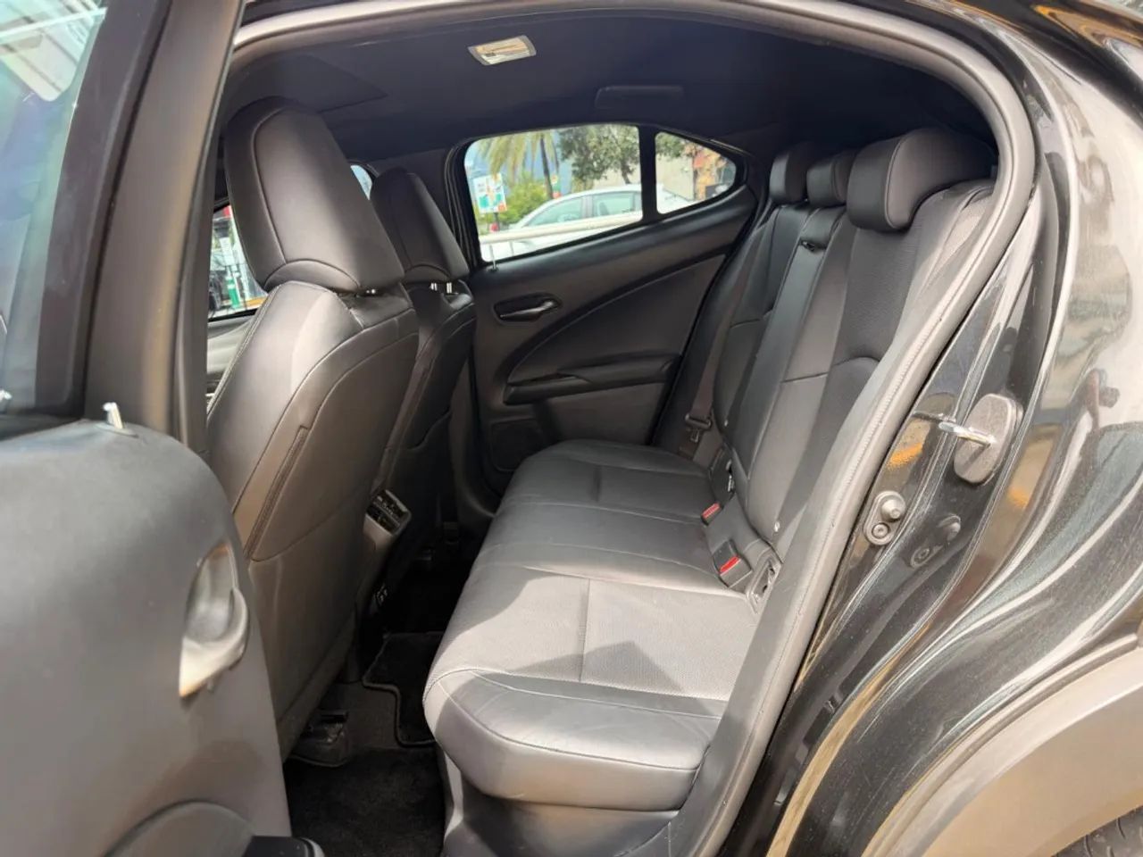 Lexus UX-250h Luxury 2.0 16V Aut.(hybrid), foto 11 de 20