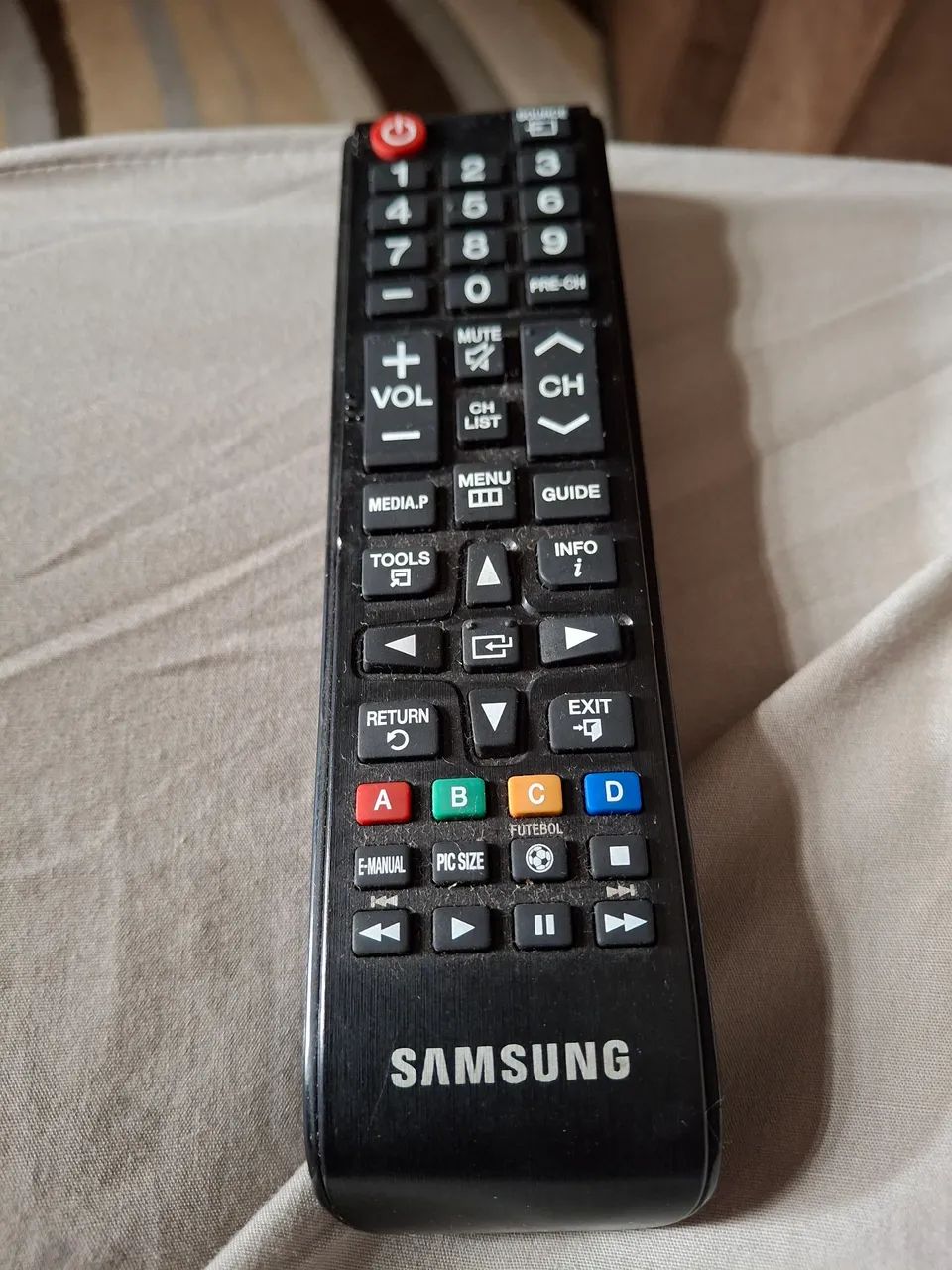 Controles mais fonte - Foto 4